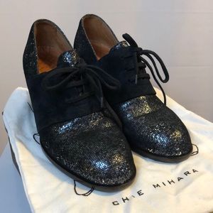 Women Size 10 or 40 Chie Mihara. Black and Silver Suede. Lace Up. Block Heel.